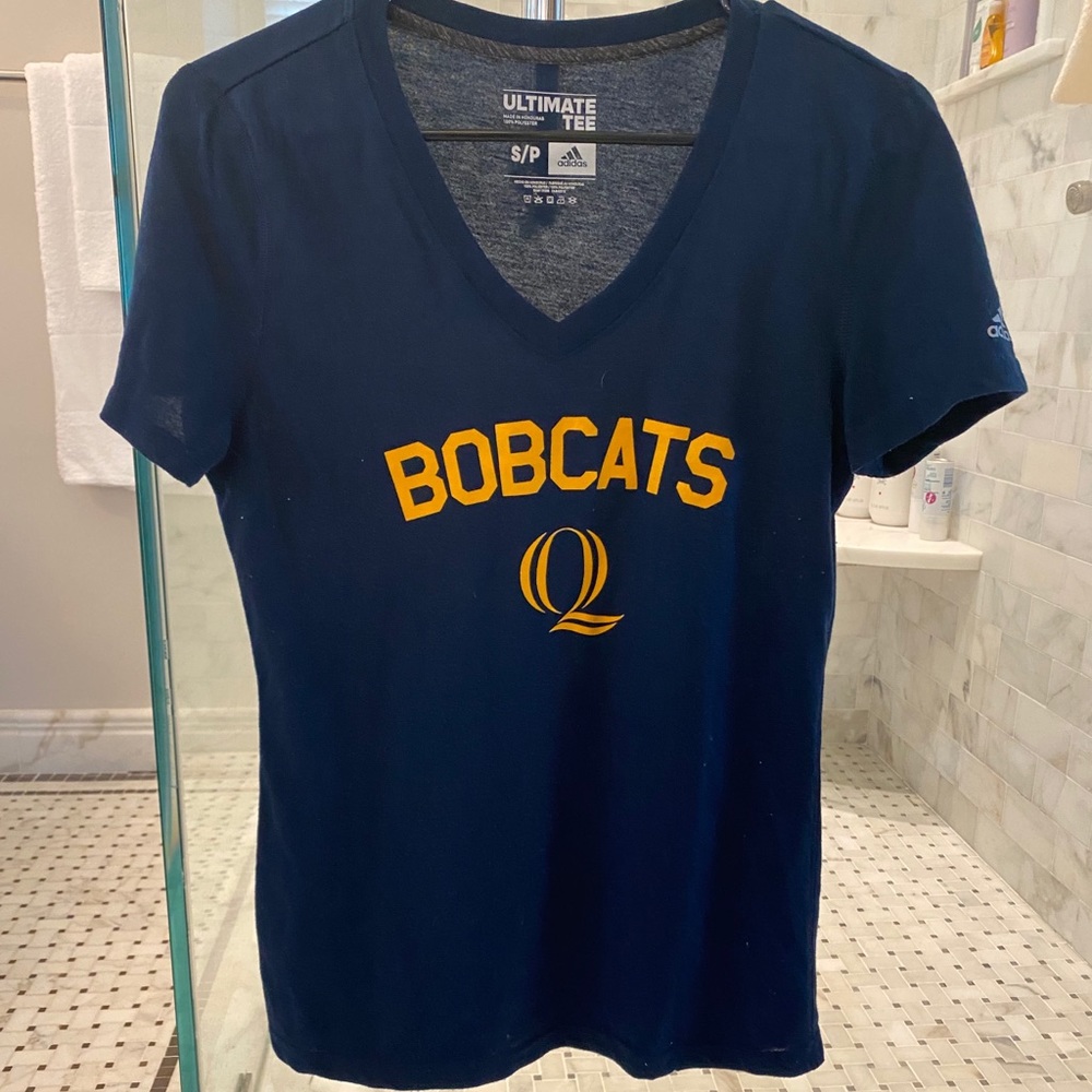 Quinnipiac tee